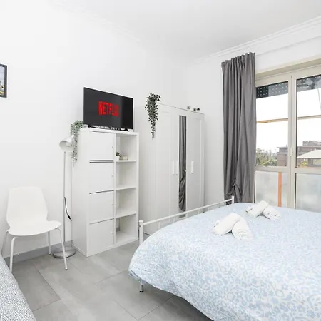 Apartment Aeterna - Metro A , 20 Min To The Center - Free Wi-fi Rom