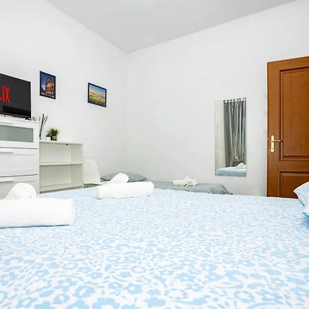 Aeterna - Metro A , 20 Min To The Center - Free Wi-fi Apartment *
